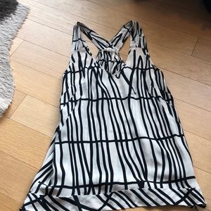 Silence + Noise Black/White Tunic